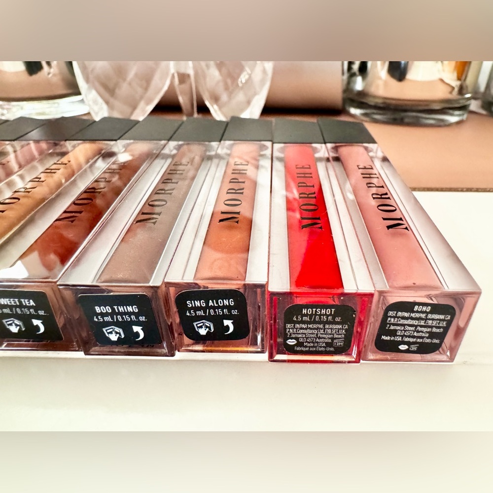 Morphie Lipgloss - Picture 5 of 6